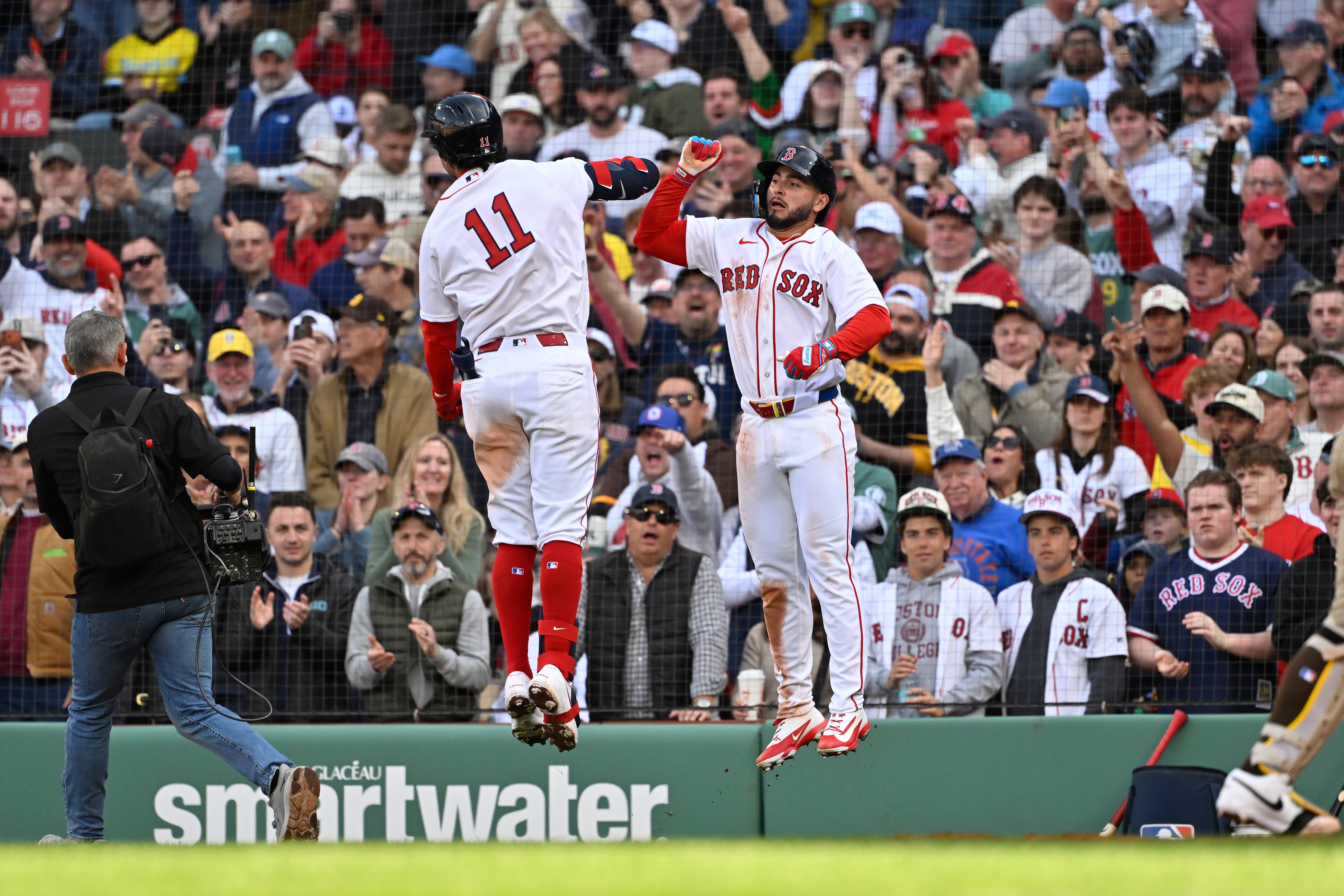 Marcelo Mayer, Willson Contreras lead Red Sox past Padres 5-2 in Fenway home opener Marcelo Mayer, Willson Contreras lead Red Sox past Padres 5-2 in Fenway home opener
