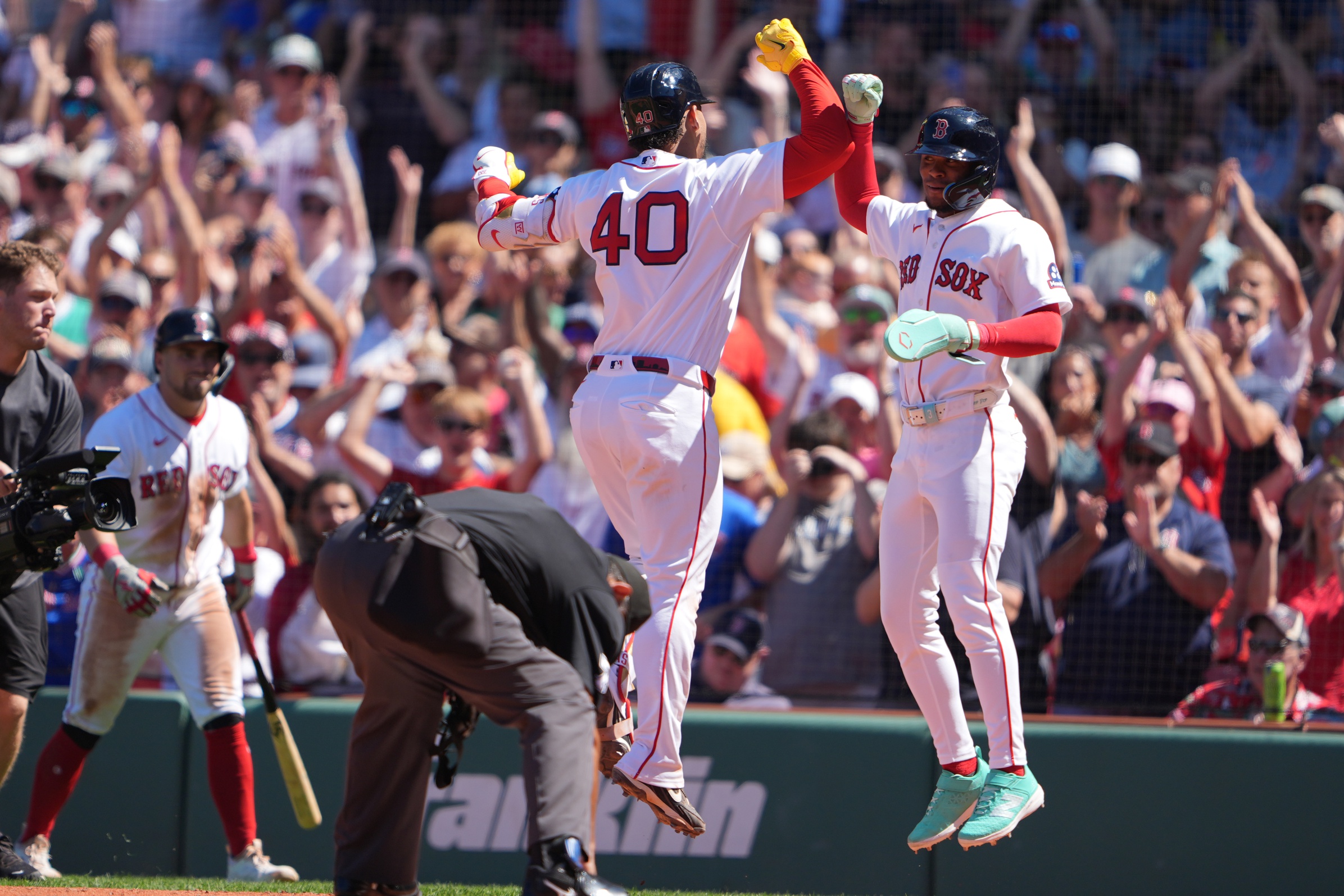 Red Sox keep rolling, sweep first-place Rays, match second-longest winning streak in club history Red Sox keep rolling, sweep first-place Rays, match second-longest winning streak in club history