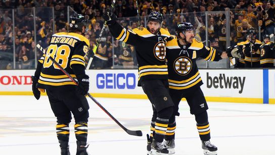 NHL Notebook: Exploring pros/cons of some drastic Bruins’ lineup shuffles taken at BSJ Headquarters (Bruins)