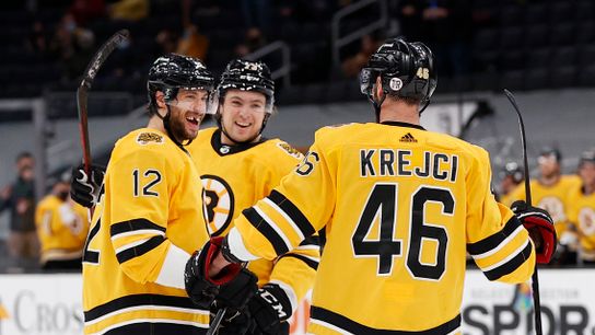 Bruins Notebook: Craig Smith isn’t sweating uncertainty on second line; Fred Stanfield passes away at 77 taken at Warrior Ice Arena (Bruins)