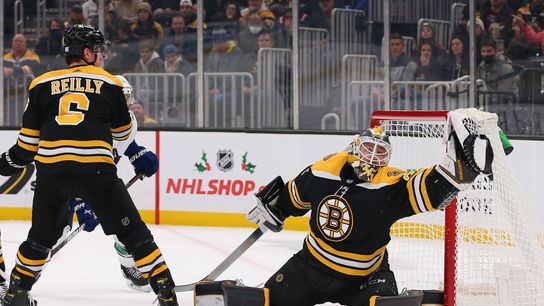 Bruins Notebook: Linus Ullmark’s timely stops a step in right direction for Bruins goalie corps taken At TD Garden (Bruins)