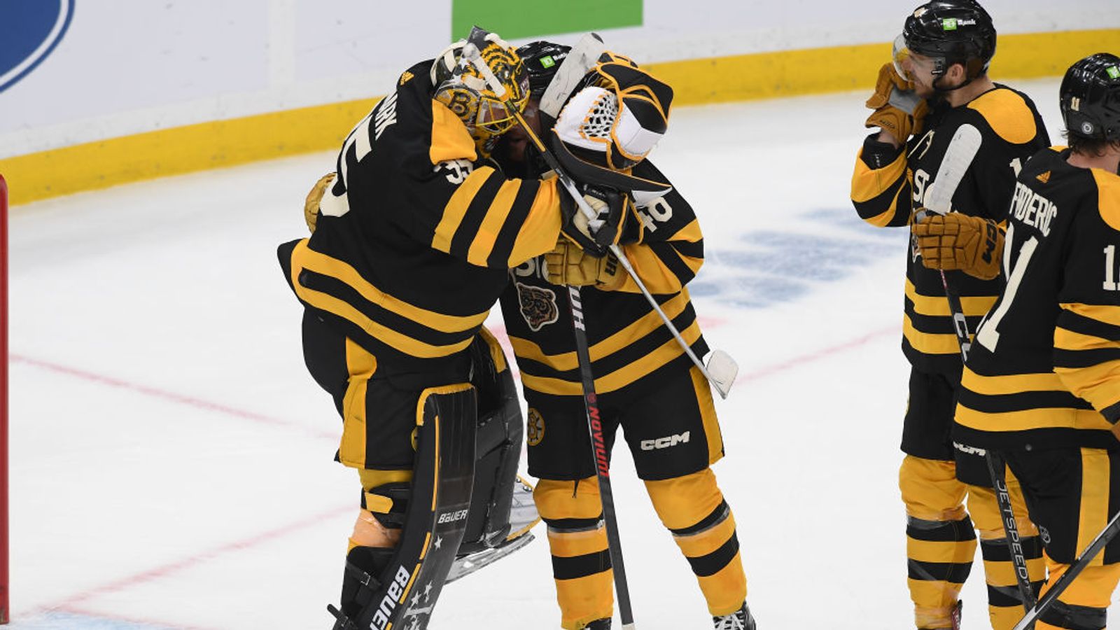 Bruins' A.J. Greer 'Couldn't Say No' To Fight With Wayne Simmonds