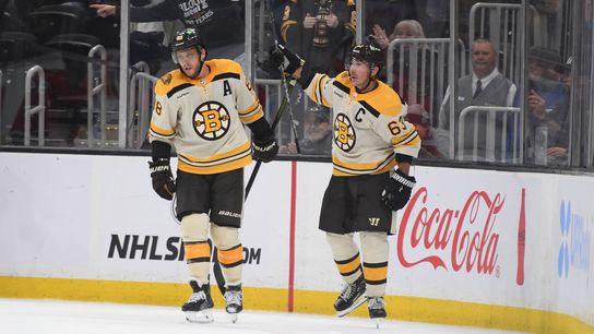 BSJ Game Report: Bruins 3, Blackhawks 1 - Boston wins season-opener after Pastrnak scores twice taken at TD Garden (Bruins)