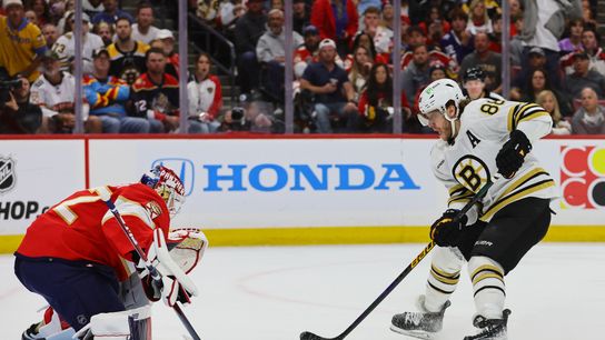 FINAL Game 1: Bruins 5, Panthers 1 - Geekie, Lohrei, Carlo and Brazeau answer Tkachuk taken at BSJ Headquarters (Bruins)
