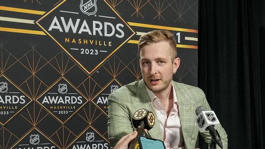 Montgomery, Ullmark reflect on playoffs and prepare for changes before NHL Awards taken at BSJ Headquarters (Bruins)