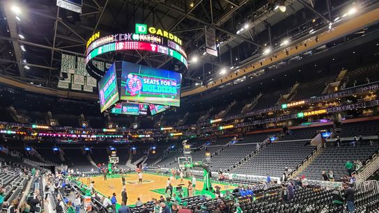 Final: Celtics 104, Raptors 88 - C's pull ahead early, hold on for first home win taken at TD Garden (Celtics)
