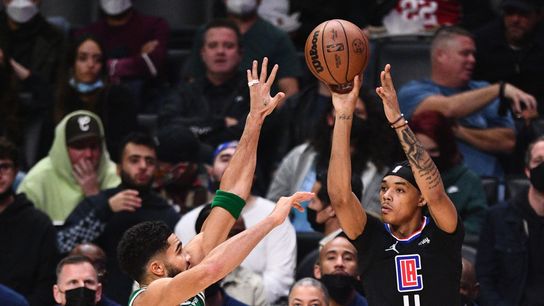 BSJ Game Report: Clippers 114, Celtics 111 - Celtics dig too deep a hole, again, and slip back to .500 taken at BSJ Headquarters (Celtics)