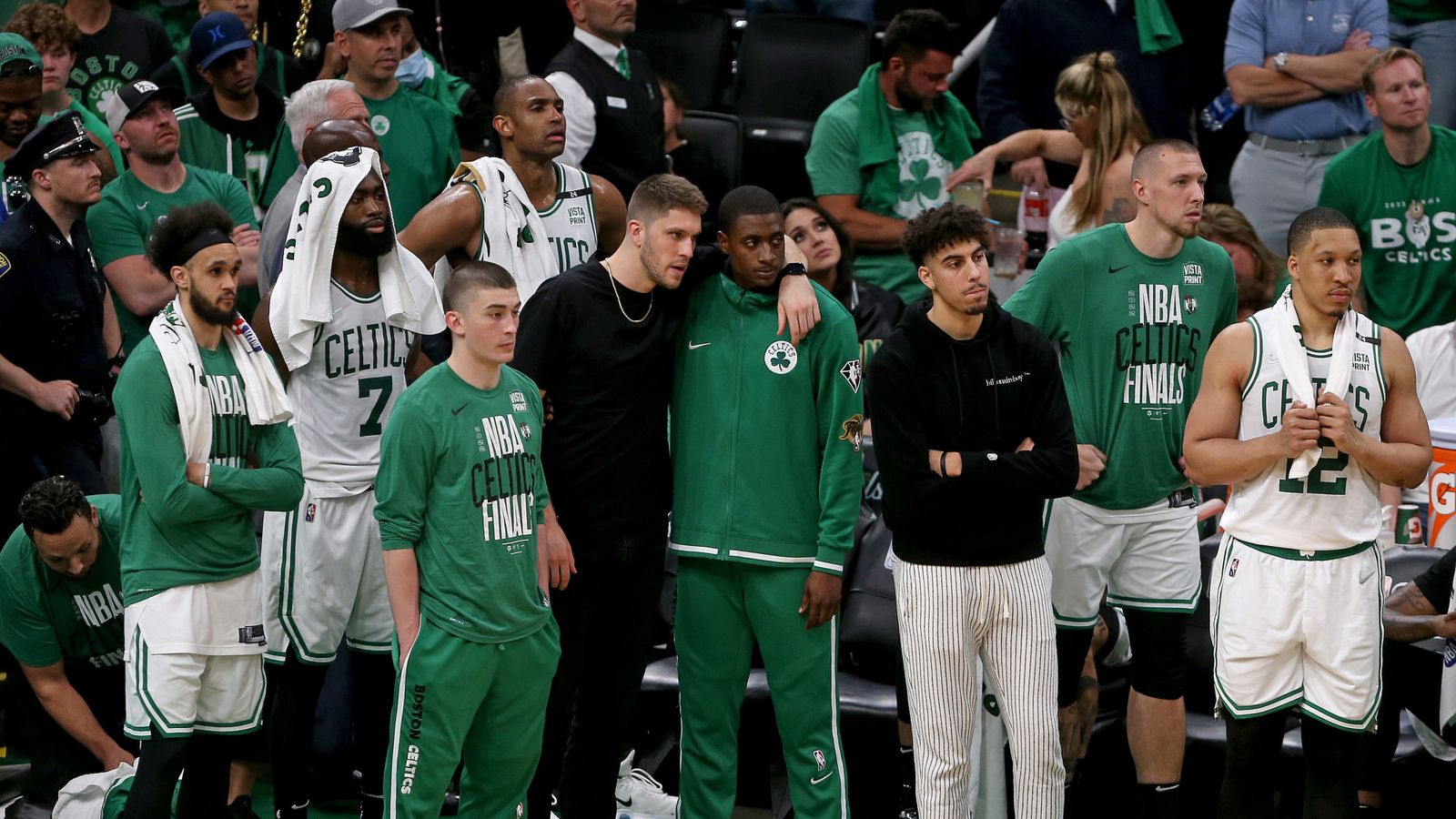 Recovering Jaylen Brown helps Celtics pound Hawks in Game 1, Celtics
