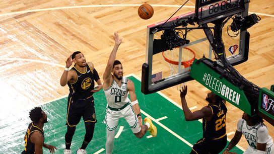 Video breakdown: Jayson Tatum needs to get back to basics when attacking the rim taken at BSJ Headquarters (Celtics)