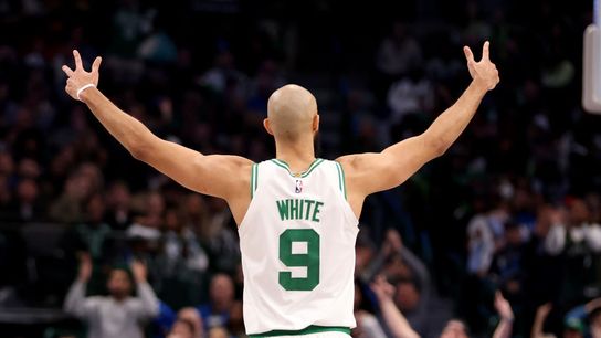 Picks 'n Pops: Coaching changes, hand gestures, and POINTS POINTS POINTS taken at BSJ Headquarters (Celtics)