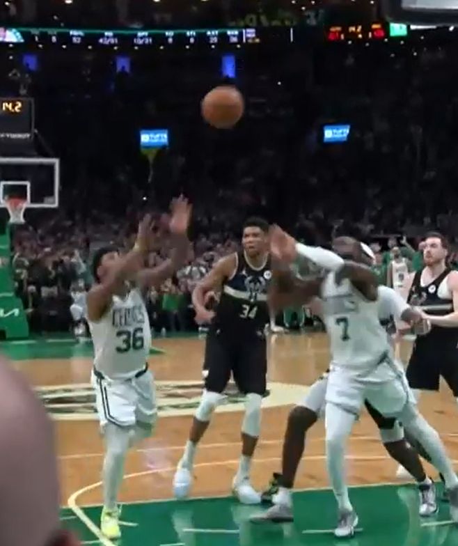 photoCaption-photoCredit