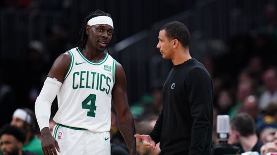 Picks 'n Pops: Running it back, Europe in Canada, and an epic photobomb taken at TD Garden (Celtics)