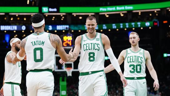 Picks 'n Pops: Running away the East, Mazzulla's mindset, & the Steph Curry effect taken at BSJ Headquarters (Celtics)