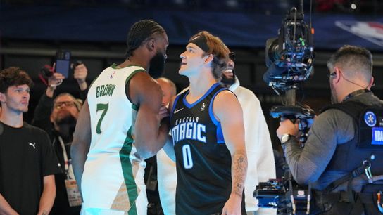 NBA Notebook: Jaylen Brown loses trying to do it all in theatric Dunk Contest effort taken at Gainbridge Fieldhouse (Celtics)