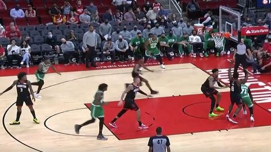 photoCaption-photoCredit