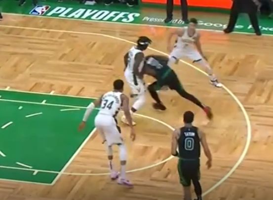 photoCaption-photoCredit