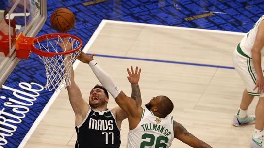 Final: Celtics 106, Mavs 99 - Celtics cough up big lead but hold on, go up 3-0 taken at American Airlines Center (Celtics)