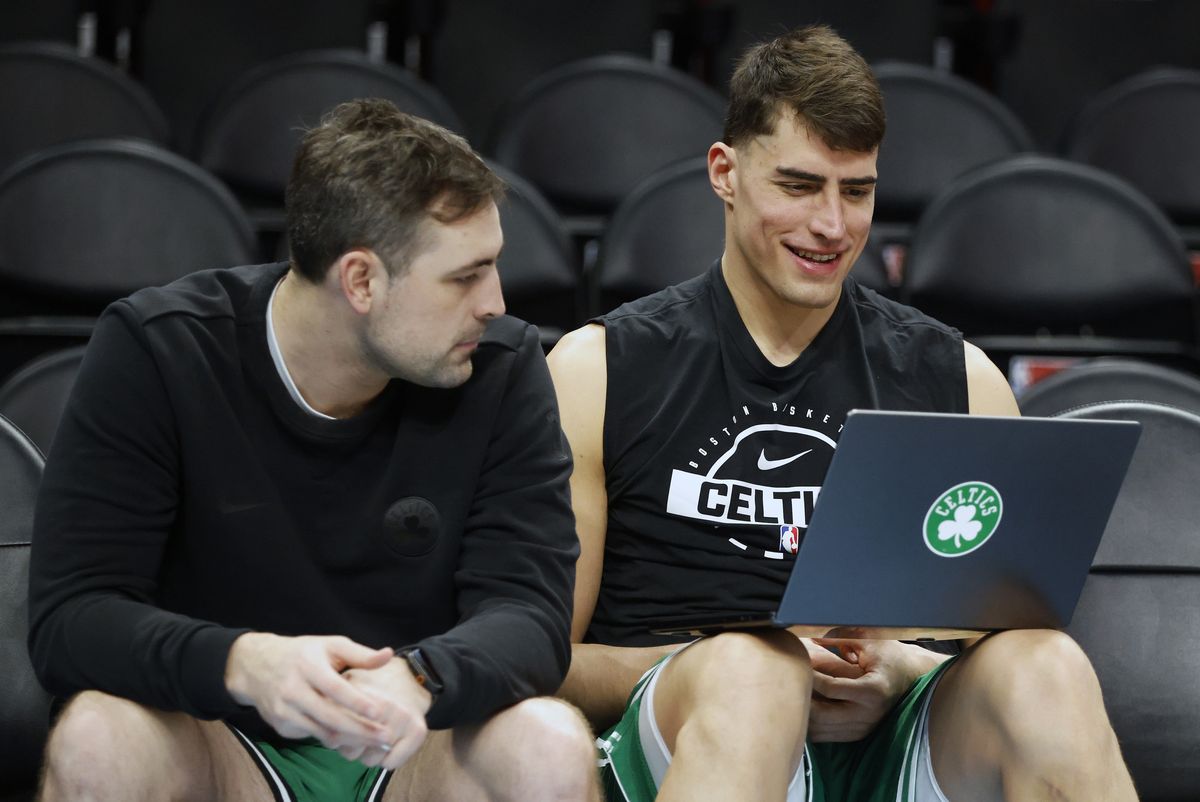DJ MacLeay (left) and Luka Garza (right) DJ MacLeay (left) and Luka Garza (right)