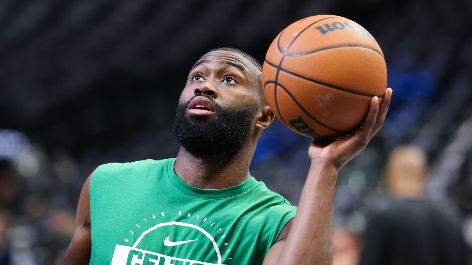 Brad Stevens and Bill Chisholm discuss the Jaylen Brown-Paul George trade Brad Stevens and Bill Chisholm discuss the Jaylen Brown-Paul George trade