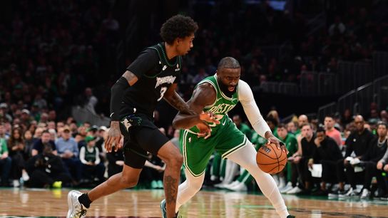 Simone's Six: Defensive chess, offensive checkers, and a Jayson Tatum update in Celtics-Wolves taken at TD Garden. Photo by © Bob DeChiara