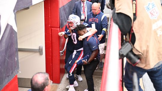Final: Ravens 37, Patriots 26 - Mac Jones injured in frustrating loss to Baltimore taken at Gillette Stadium (Patriots)