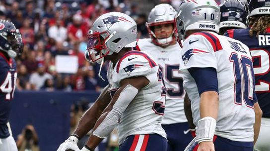 Podcast: Bedard reviews Patriots win against Texans with 98.5 The Sportshub taken at BSJ Headquarters (Patriots)