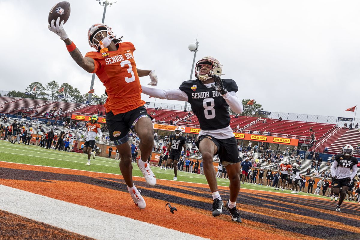 FSU cornerback Azareye'h Thomas
