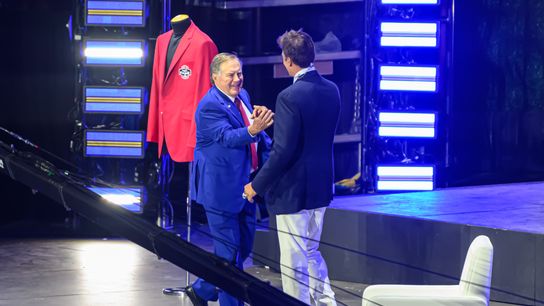 Photos: Adam Richins' top shots from Tom Brady's induction into Patriots Hall of Fame taken at Gillette Stadium (Patriots)