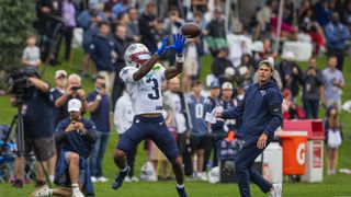 Bedard: Patriots Practice Report 08.07.26 - Douglas, DeVito continue strong camps in scrimmage taken at Gillette Stadium (Patriots). Photo by (Paul Johnson for BSJ)