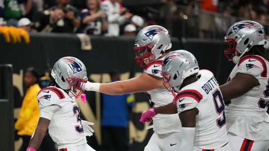Podcasts: Bedard breaks down Patriots win over Saints with CLNS and 98.5 The Sportshub taken at BSJ Headquarters (Patriots)