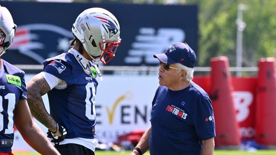 Bedard: Patriots, Gonzalez finally reach a deal on a contract extension - 4 years, $135 million taken in Seattle (Patriots)