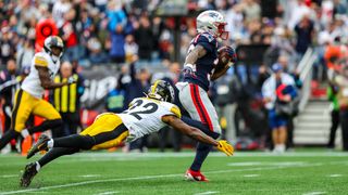 FINAL: Patriots 20, Steelers 3 - Henderson (39 yards), Ponder (off Barmore sack) all the TDs NE needs taken at Gillette Stadium (Patriots). Photo by (Paul Johnson for BSJ)