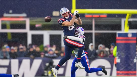 Podcasts: Bedard breaks down the Patriots' stunning loss to the Bills with CLNS and 98.5 The SportsHub taken at Gillette Stadium (Patriots). Photo by (Adam Richins for BSJ)