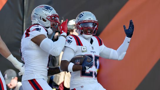 FINAL: Patriots 26, Bengals 20 - Sloppy New England survives late Cincy bid taken at BSJ Headquarters (Patriots)