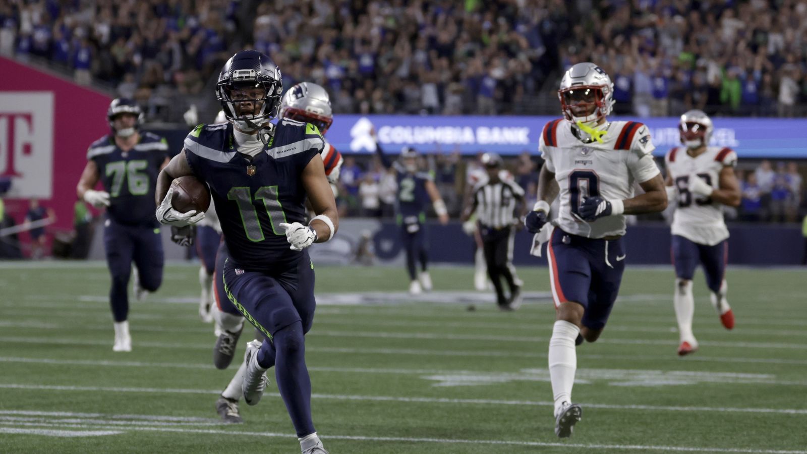 FINAL: Seahawks 13, Patriots 10 - Maye throws 3 INTs as NE blows 10-0 lead taken at Lumen Field (Patriots). Photo by (USA Today Network)
