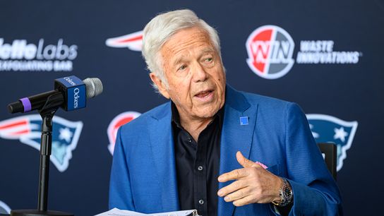 Bedard: Robert Kraft rightfully takes blame for Mayo, but misses mark on front office - plus latest on coaching search taken at Gillette Stadium (Patriots)
