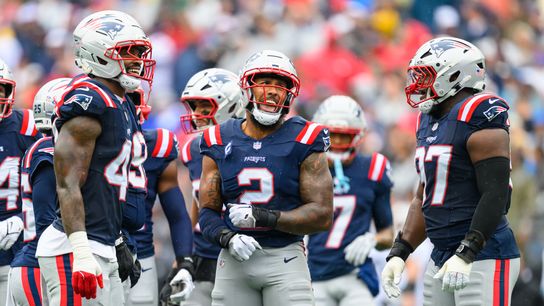 Bedard's Breakdown (Defense): Not a good sign Patriots had to resort to blitzing - and getting gashed by - Geno Smith, Raiders taken at BSJ Headquarters (Patriots)