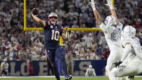 BSJ Live Coverage: Patriots (1-2) at Buffalo Bills (3-0), 1 p.m. - Maye looks to restart after rough start taken at Highmark Stadium (Patriots)