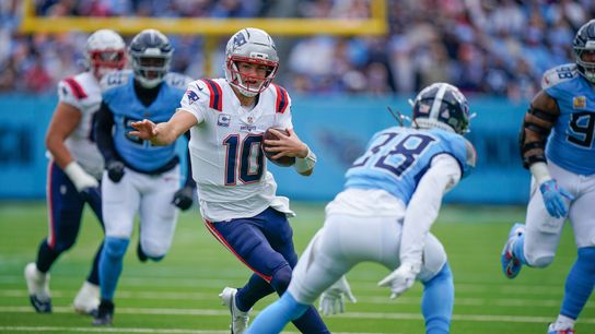 Podcasts: Bedard breaks down Patriots' win over the Titans with CLNS and 98.5 The SportsHub 10.19.25 taken at BSJ Headquarters (Patriots)