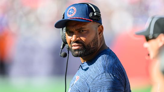 Bedard: It's time for Jerod Mayo to take drastic measures with this putrid offense taken at Gillette Stadium (Patriots)