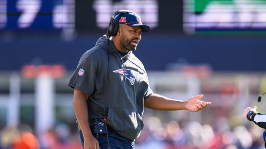 BSJ Game Report: Patriots 25, Jets 22 - Brissett's late heroics leads to gritty win without Maye (concussion) taken at Gillette Stadium (Patriots)