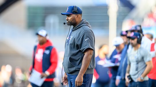 Bedard: Jerod Mayo and the Patriots coaches did their jobs in gut-check win over Jets taken at Gillette Stadium (Patriots)