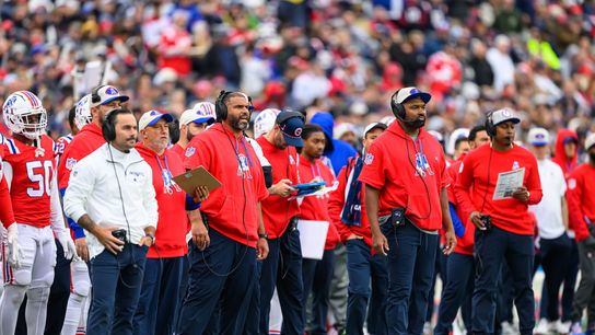 Bedard: Don't let Drake Maye's mostly promising debut distract you from root issues of 1-5 Patriots taken at Gillette Stadium (Patriots)