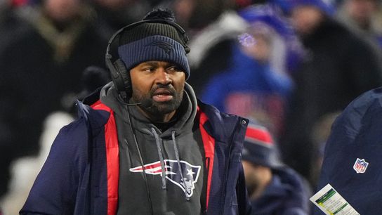 Giardi: Loading ... Year 2 of Jerod Mayo and the Patriots taken at BSJ Headquarters (Patriots)
