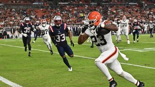 Podcasts: Bedard on roster projections, Gonzalez and depth issues with CLNS and 98.5 The SportsHub taken at BSJ Headquarters (Patriots). Photo by (USA Today Network)