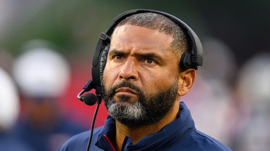Bedard's Breakdown (Defense): As Patriots show alarming pass rush discipline, are new coaches Montgomery and Wilkins meshing with scheme? taken at BSJ Headquarters (Patriots)