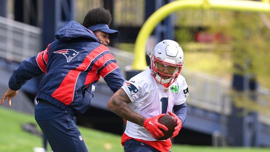 Bedard: Key questions ahead of Patriots' first open OTA practice taken at Gillette Stadium (Patriots)