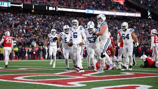 FINAL: Colts 25, Patriots 24 - Indianapolis drives 80 yards in 19 plays for TD and game-winning 2-pointer taken at Gillette Stadium (Patriots)