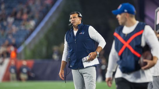 BSJ Game Report: Patriots 24, Eagles 21 - Vrabel called out 'dogshit defense,' said team not very deep taken at Gillette Stadium (Patriots)