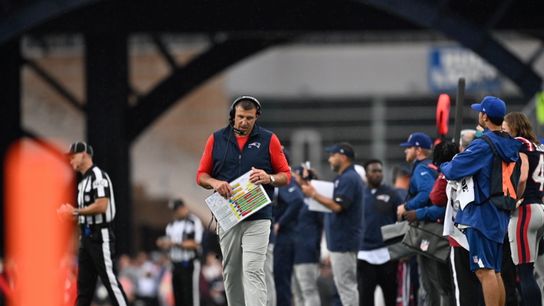 FINAL: Raiders 20, Patriots 13 - Geno Smith throws for 326 yards taken at Gillette Stadium (Patriots)